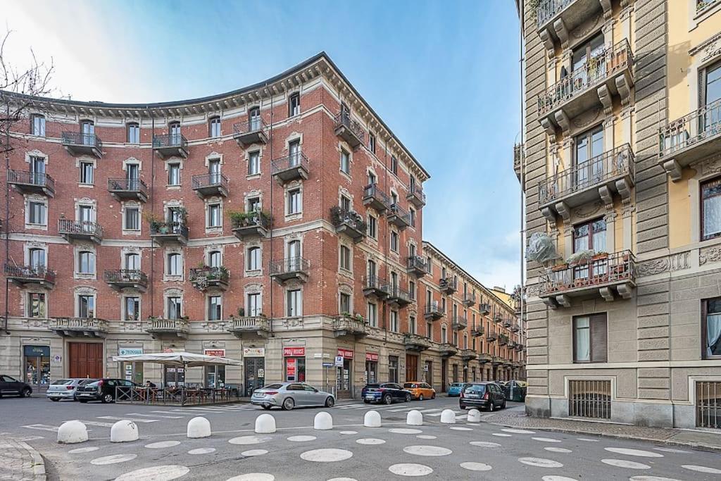 90M2 - Downtown - 6 Guest - Mole Antonelliana Apartment Turin Bagian luar foto
