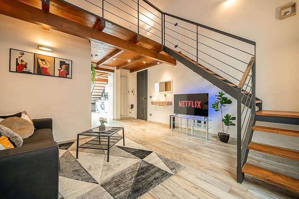 90M2 - Downtown - 6 Guest - Mole Antonelliana Apartment Turin Bagian luar foto